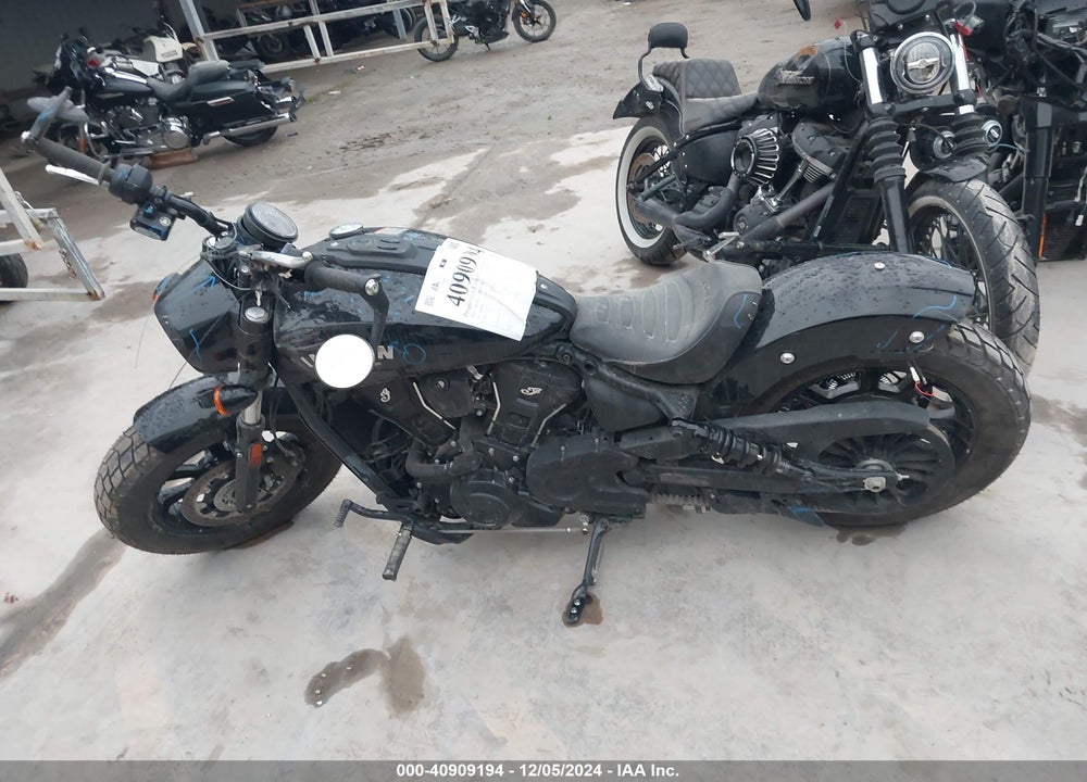 2025 INDIAN MOTORCYCLE CO. SCOUT BOBBER VIN: 56KSBB763S3202299