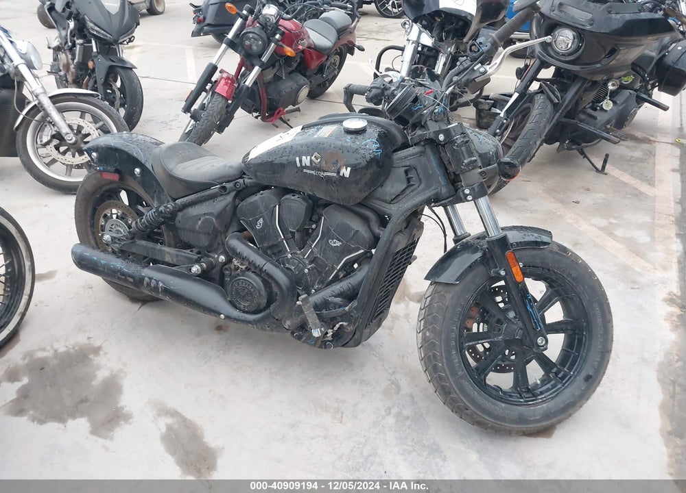 2025 INDIAN MOTORCYCLE CO. SCOUT BOBBER VIN: 56KSBB763S3202299