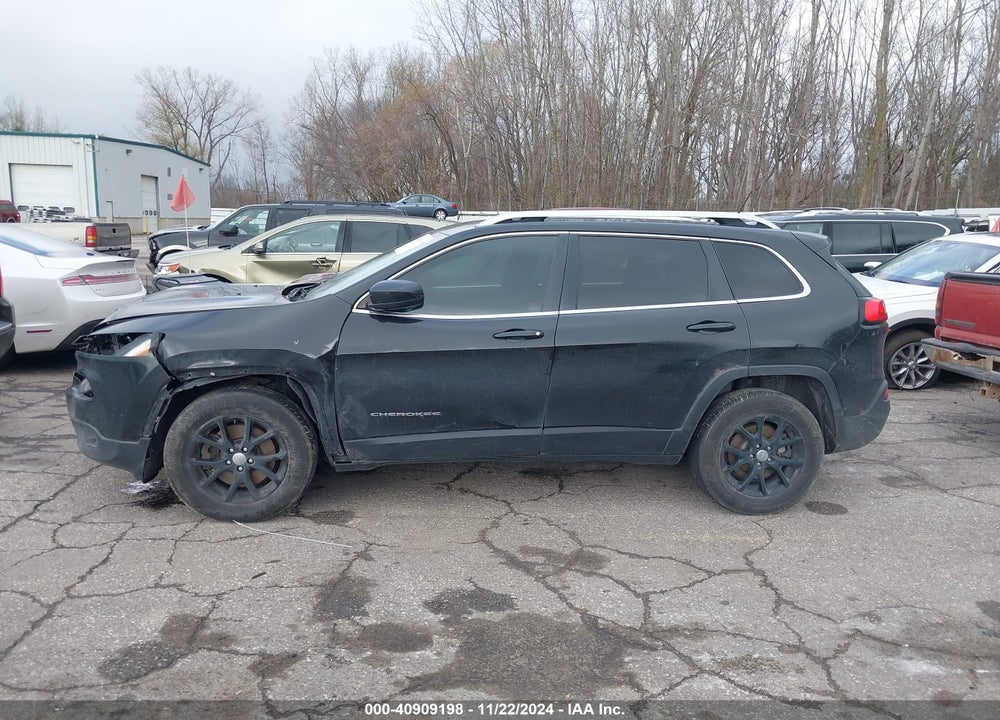 2014 JEEP CHEROKEE LATITUDE VIN: 1C4PJMCB7EW164219