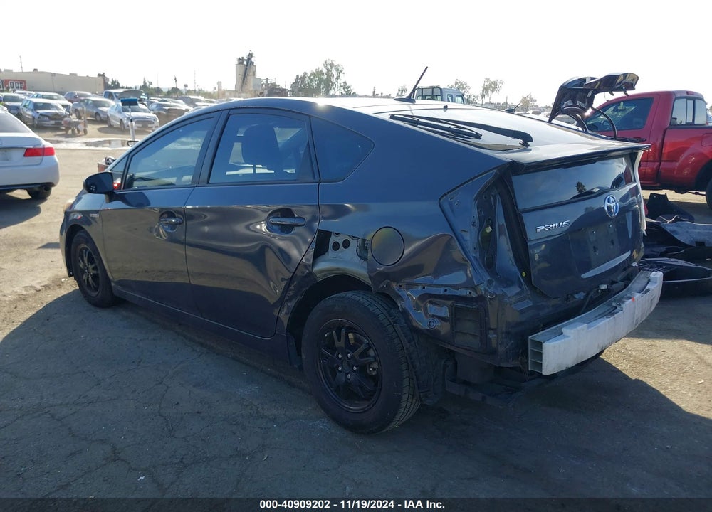 2013 TOYOTA PRIUS THREE VIN: JTDKN3DU1D1734008