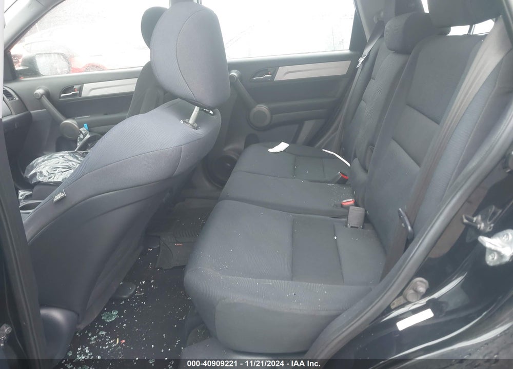 2011 HONDA CR-V LX VIN: 5J6RE4H30BL115658