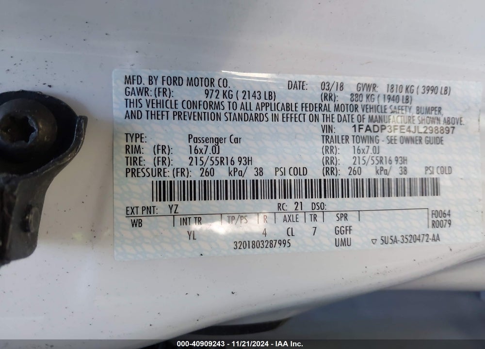 2018 FORD FOCUS SE VIN: 1FADP3FE4JL298897