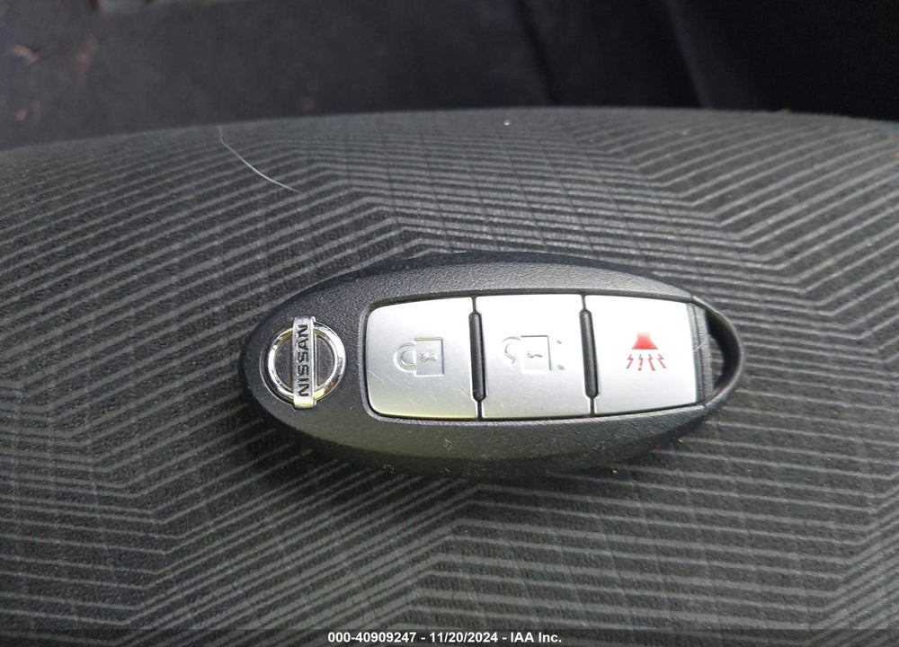 2014 NISSAN ROGUE VIN: 5N1AT2MV4EC753660