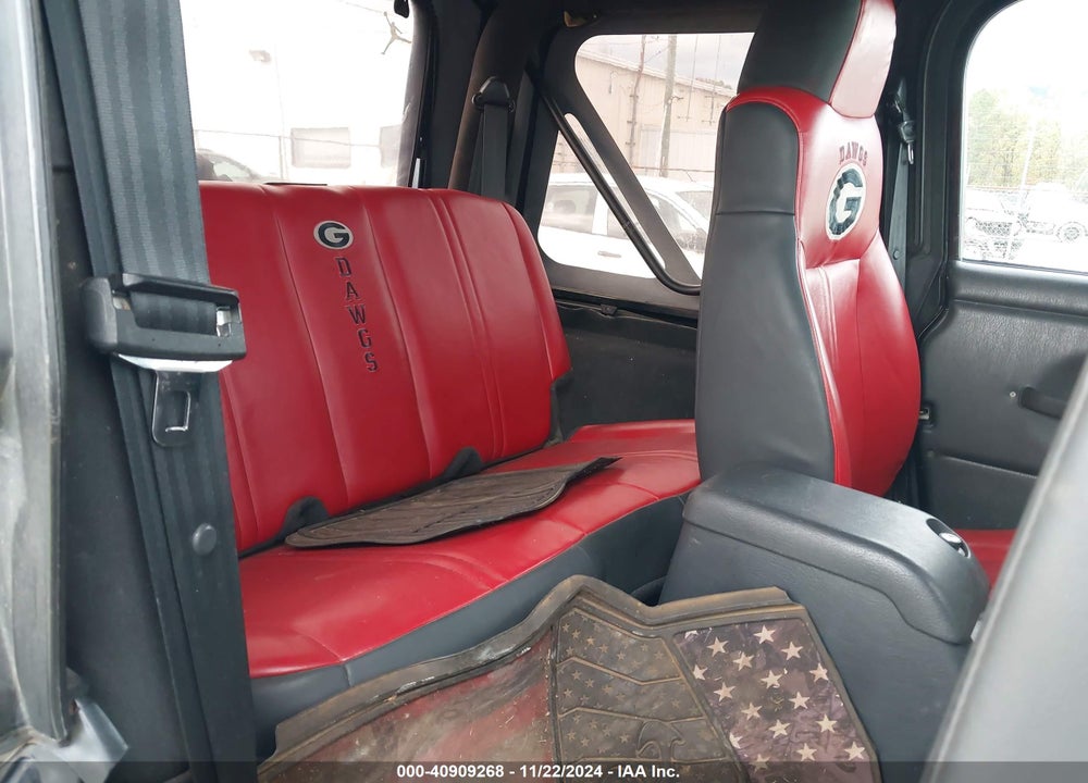 2004 JEEP WRANGLER SPORT VIN: 1J4FA49S84P710208