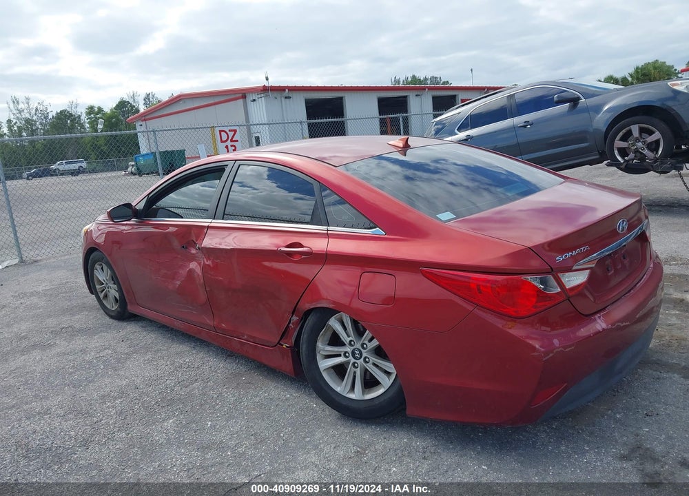 2014 HYUNDAI SONATA GLS VIN: 5NPEB4AC9EH873451