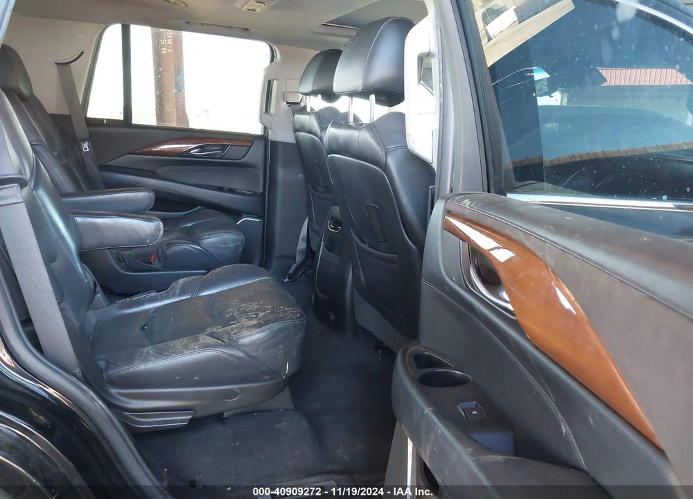 2018 CADILLAC ESCALADE LUXURY VIN: 1GYS4BKJ5JR155584