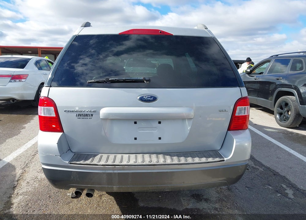 2005 FORD FREESTYLE SEL VIN: 1FMZK02105GA65481