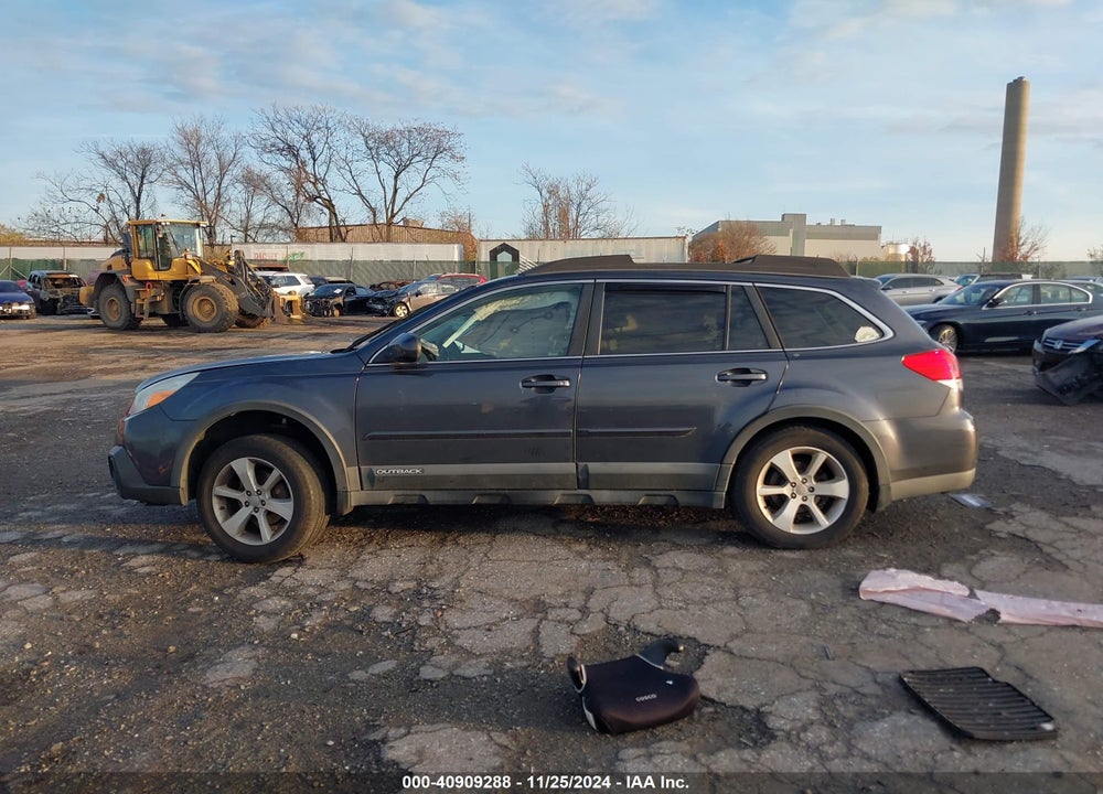 2013 SUBARU OUTBACK 2.5I PREMIUM VIN: 4S4BRBCC9D3211763
