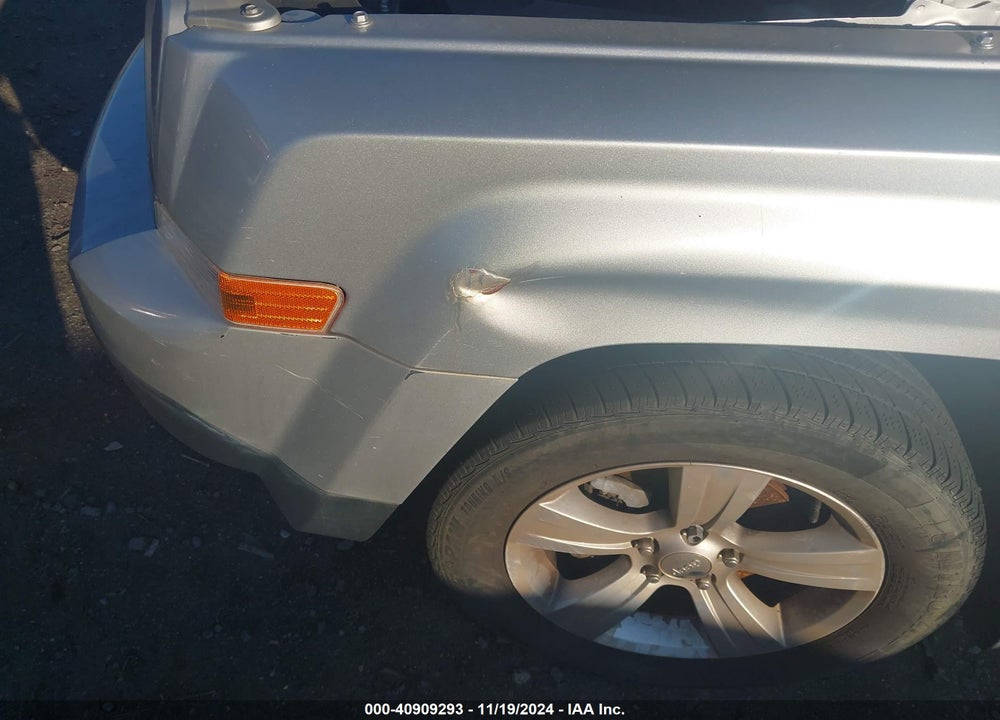 2014 JEEP PATRIOT SPORT VIN: 1C4NJPBB5ED585569