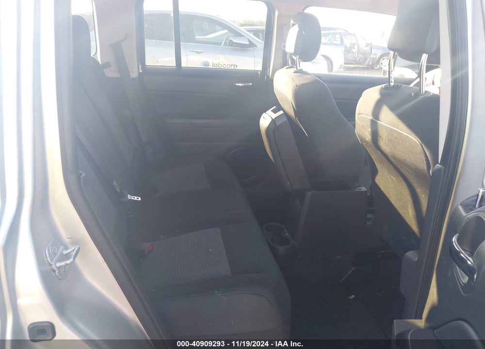 2014 JEEP PATRIOT SPORT VIN: 1C4NJPBB5ED585569