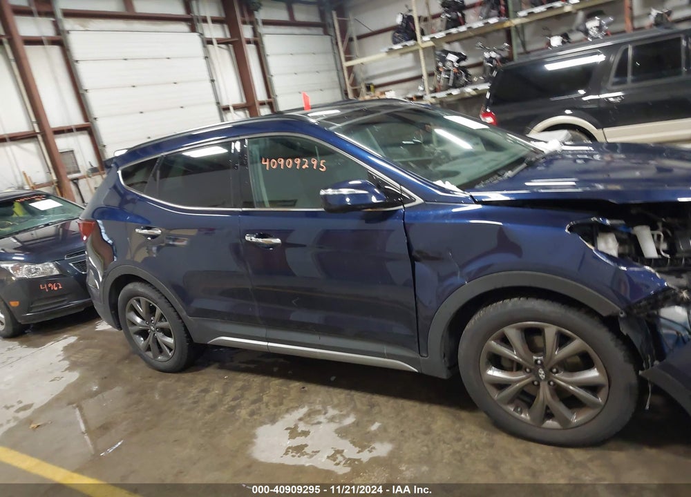 2017 HYUNDAI SANTA FE SPORT 2.0T ULTIMATE VIN: 5XYZWDLA5HG503174