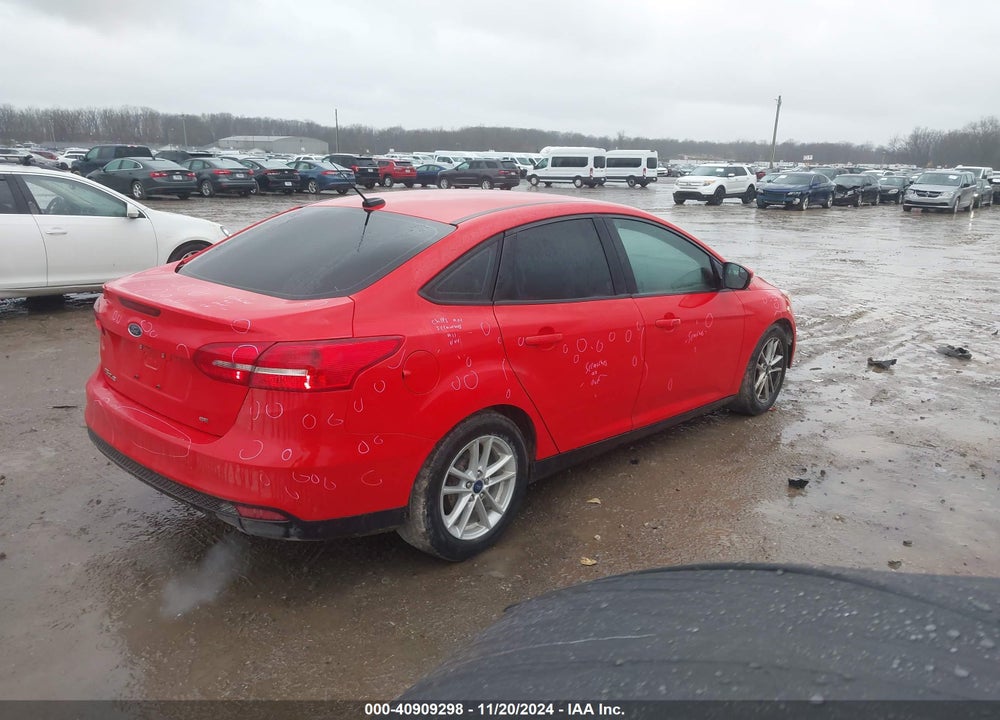 2017 FORD FOCUS SE VIN: 1FADP3F22HL329550