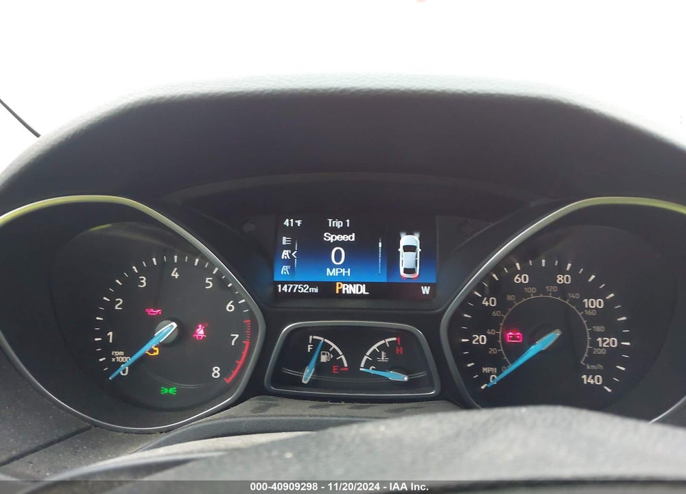 2017 FORD FOCUS SE VIN: 1FADP3F22HL329550