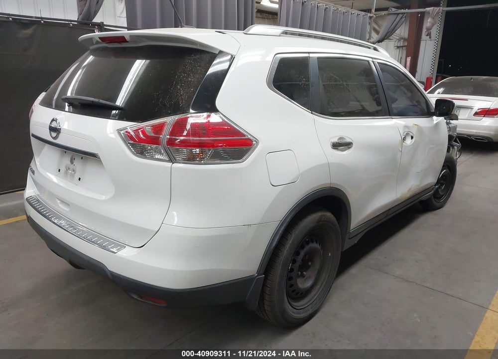 2016 NISSAN ROGUE S VIN: KNMAT2MT3GP615039