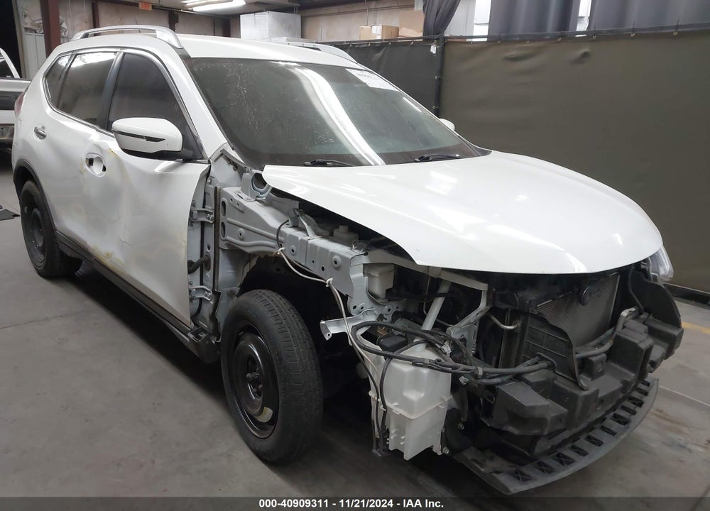 2016 NISSAN ROGUE S VIN: KNMAT2MT3GP615039