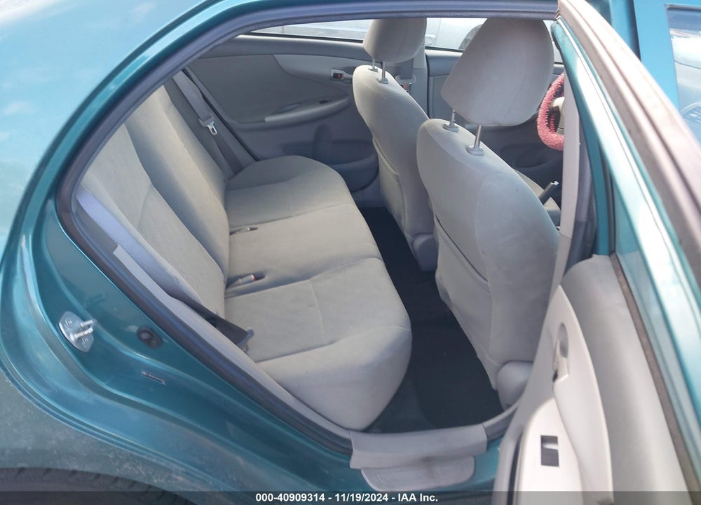 2010 TOYOTA COROLLA LE VIN: 2T1BU4EE6AC432625