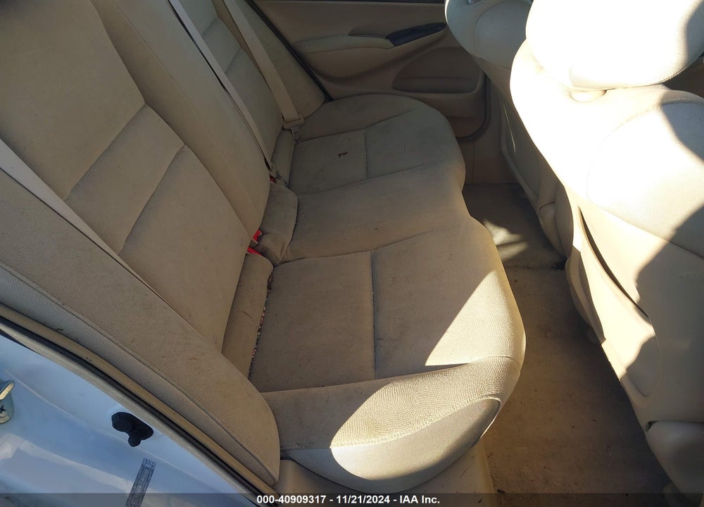 2007 HONDA CIVIC LX VIN: 1HGFA16517L028108