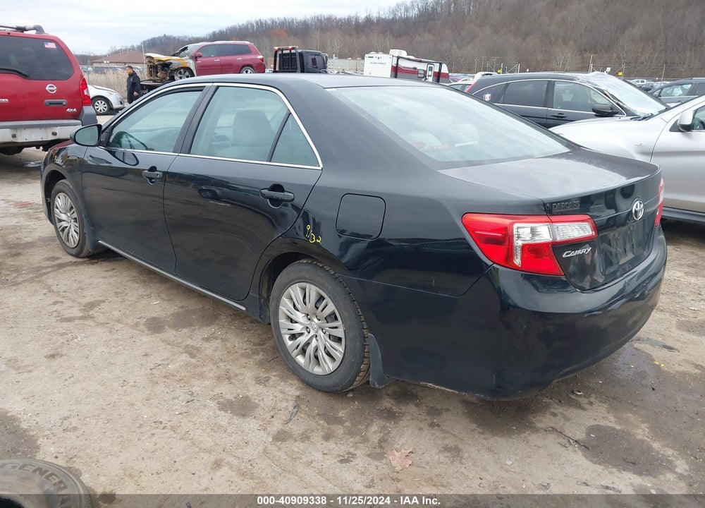 2012 TOYOTA CAMRY LE VIN: 4T1BF1FK2CU035511