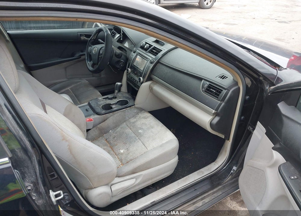 2012 TOYOTA CAMRY LE VIN: 4T1BF1FK2CU035511