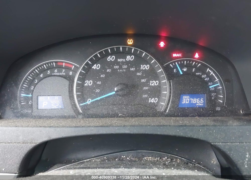 2012 TOYOTA CAMRY LE VIN: 4T1BF1FK2CU035511