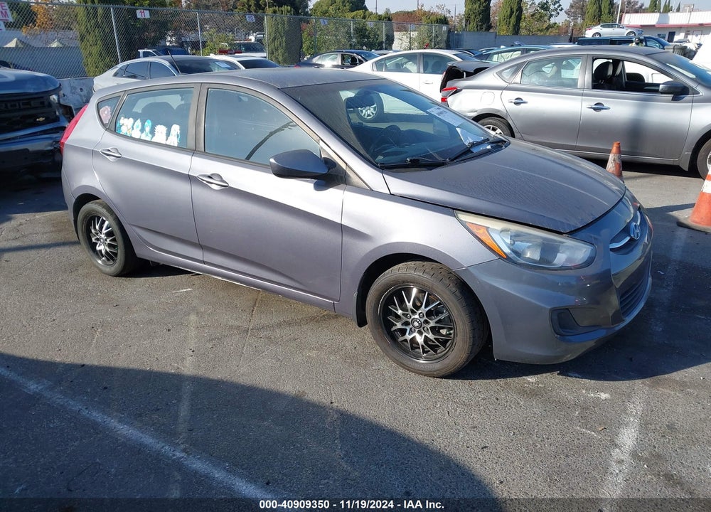 2016 HYUNDAI ACCENT SE VIN: KMHCT5AE5GU275938
