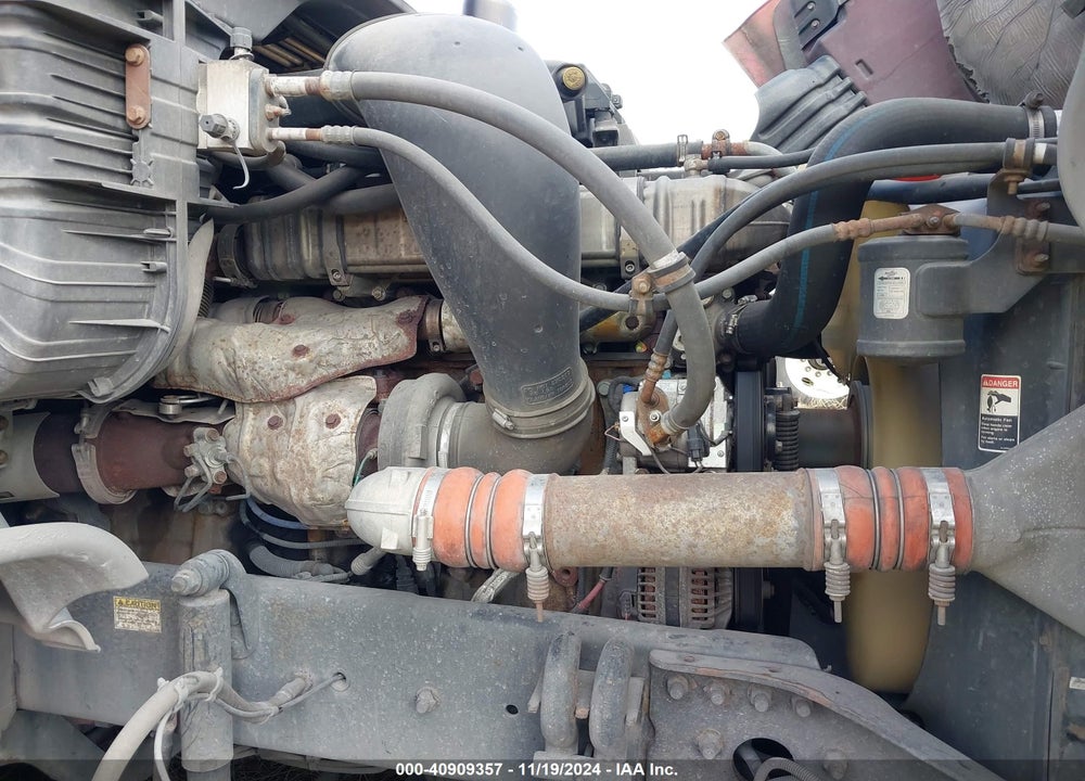 2015 FREIGHTLINER CASCADIA 125 VIN: 3AKJGLD58FSGE1178