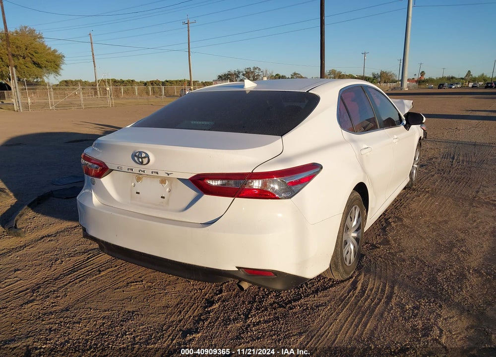2019 TOYOTA CAMRY L VIN: 4T1B11HK2KU765607