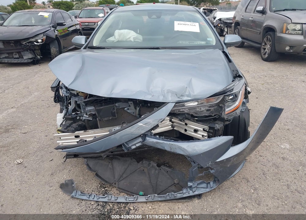 2022 TOYOTA COROLLA LE VIN: JTDVPMAE6NJ222000