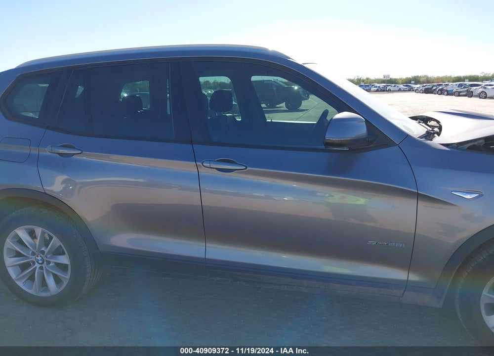 2017 BMW X3 SDRIVE28I VIN: 5UXWZ7C5XH0U46313