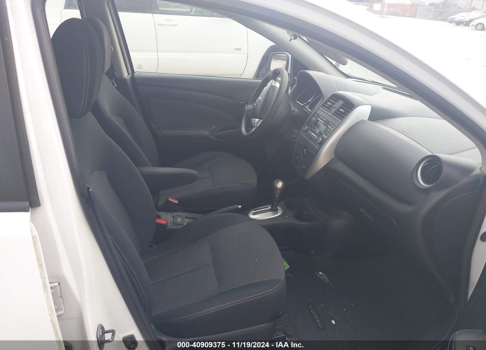2015 NISSAN VERSA 1.6 SV VIN: 3N1CN7AP7FL901559