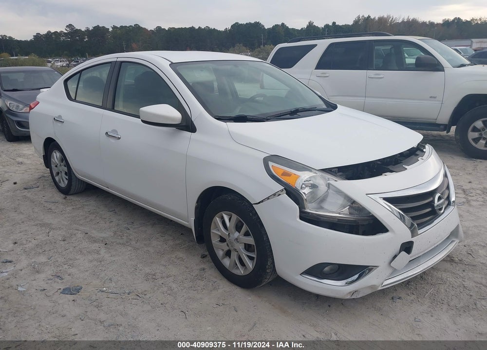 2015 NISSAN VERSA 1.6 SV VIN: 3N1CN7AP7FL901559