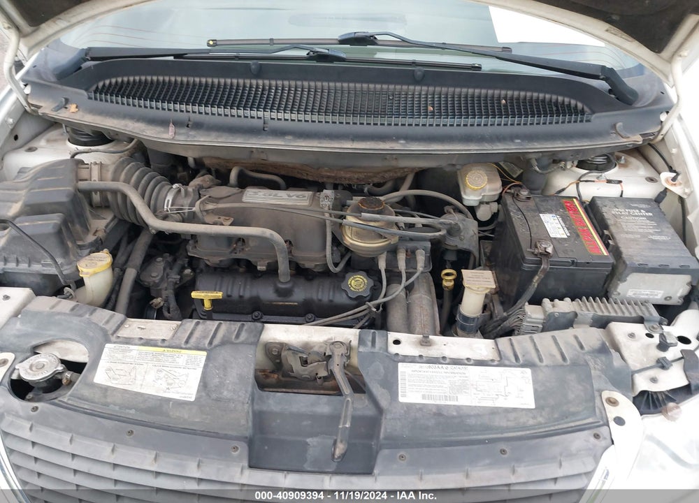 2002 CHRYSLER TOWN & COUNTRY LIMITED VIN: 2C8GP64L92R796935
