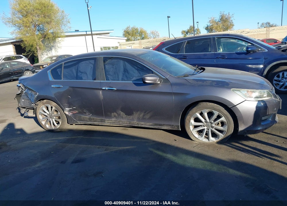 2015 HONDA ACCORD VIN: 1HGCR2F56FA004429