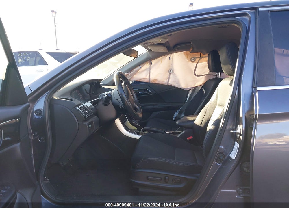 2015 HONDA ACCORD VIN: 1HGCR2F56FA004429