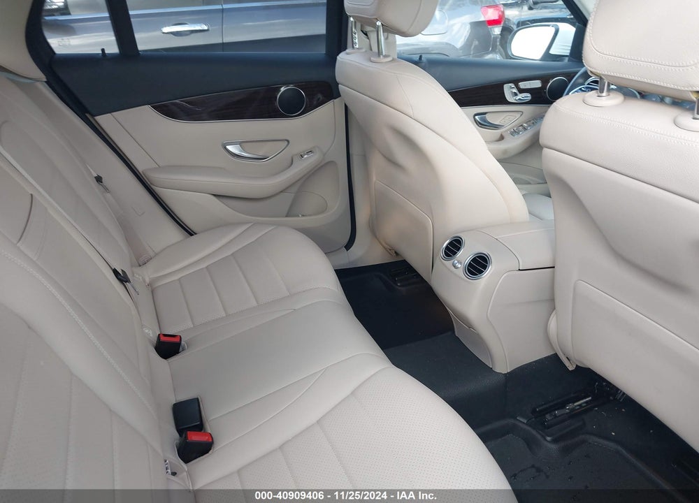 2021 MERCEDES-BENZ GLC 300 SUV VIN: W1N0G8DB4MF966546