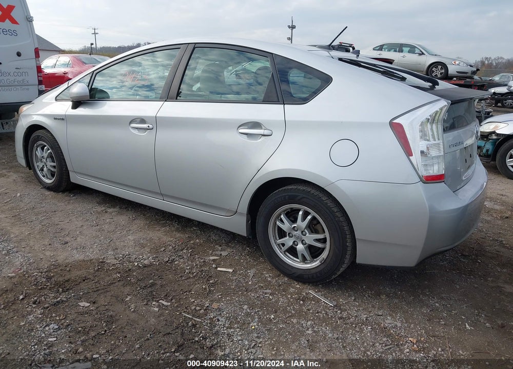 2011 TOYOTA PRIUS THREE VIN: JTDKN3DUXB0300219