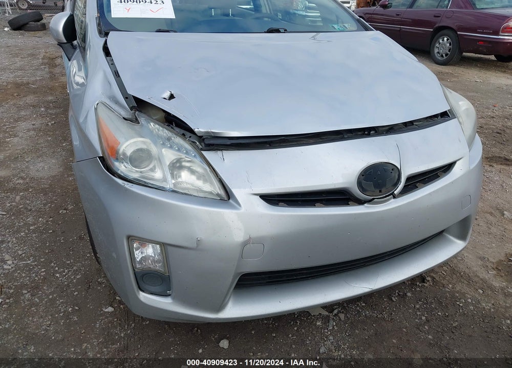 2011 TOYOTA PRIUS THREE VIN: JTDKN3DUXB0300219