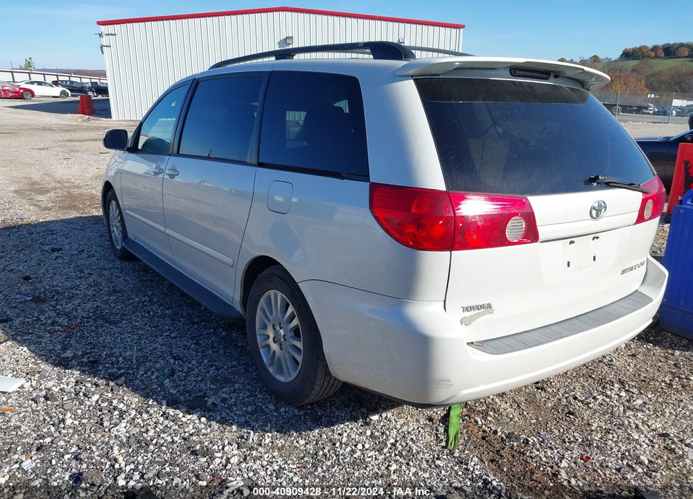 2009 TOYOTA SIENNA XLE VIN: 5TDZK22C59S236965