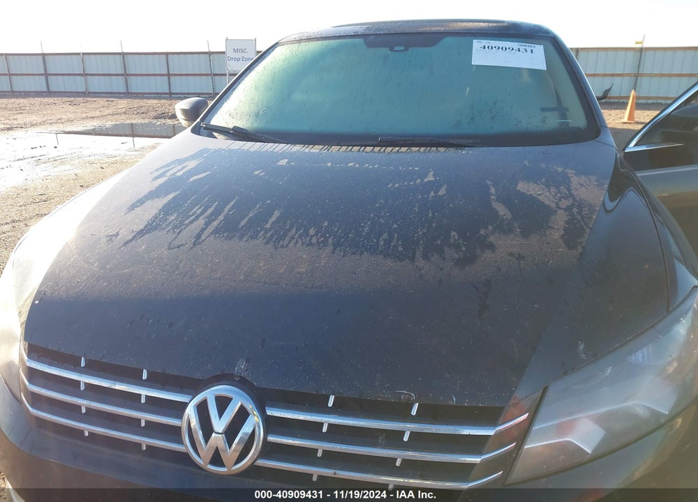2014 VOLKSWAGEN PASSAT 2.0L TDI SE VIN: 1VWBN7A35EC034823