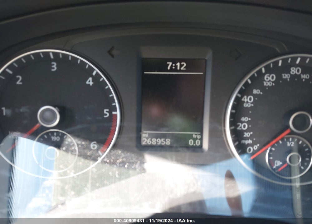 2014 VOLKSWAGEN PASSAT 2.0L TDI SE VIN: 1VWBN7A35EC034823