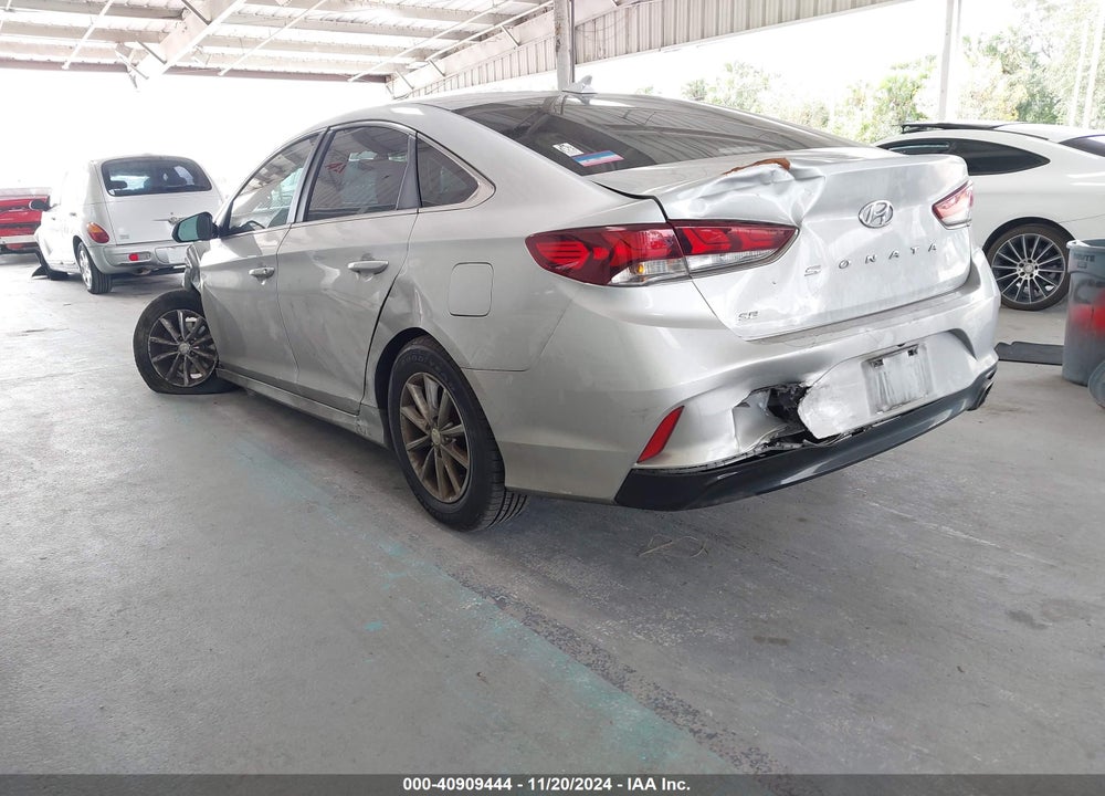 2018 HYUNDAI SONATA VIN: 5NPE24AF1JH618393