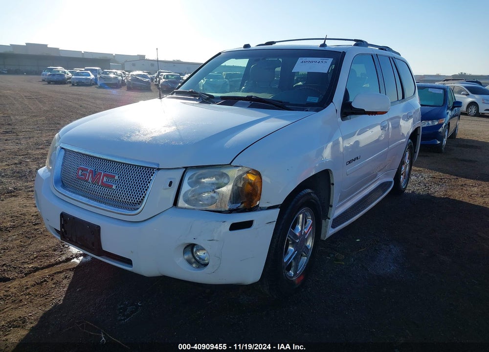 2005 GMC ENVOY DENALI VIN: 1GKES63M452387993
