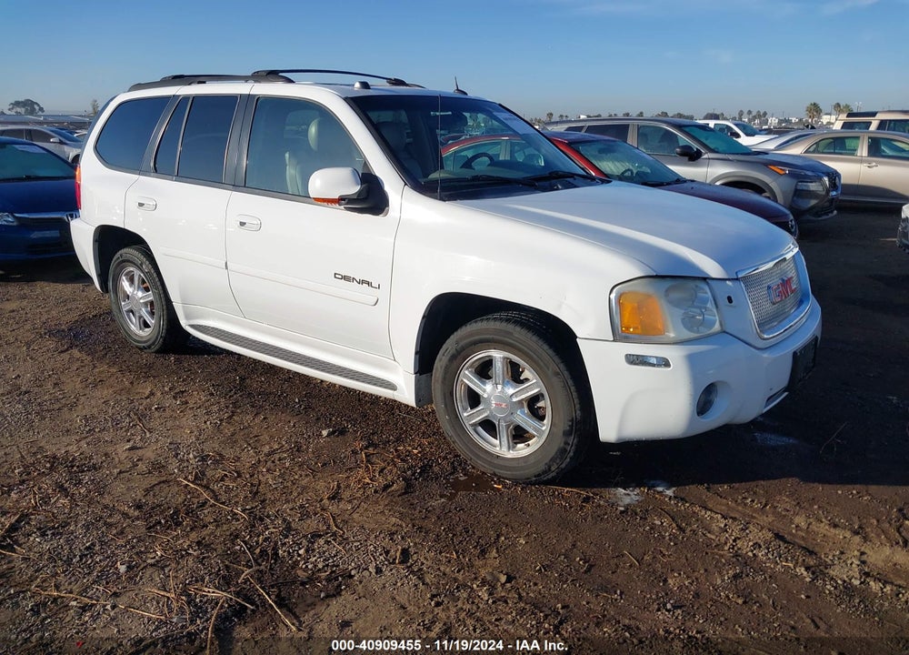 2005 GMC ENVOY DENALI VIN: 1GKES63M452387993