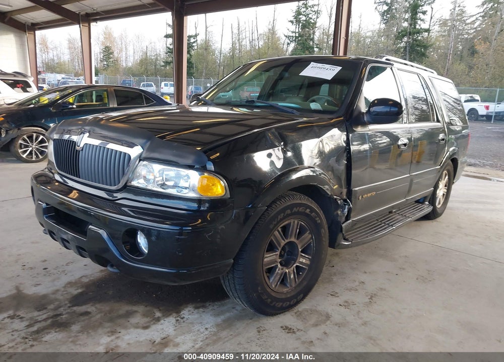 2002 LINCOLN NAVIGATOR VIN: 5LMFU28R32LJ00679