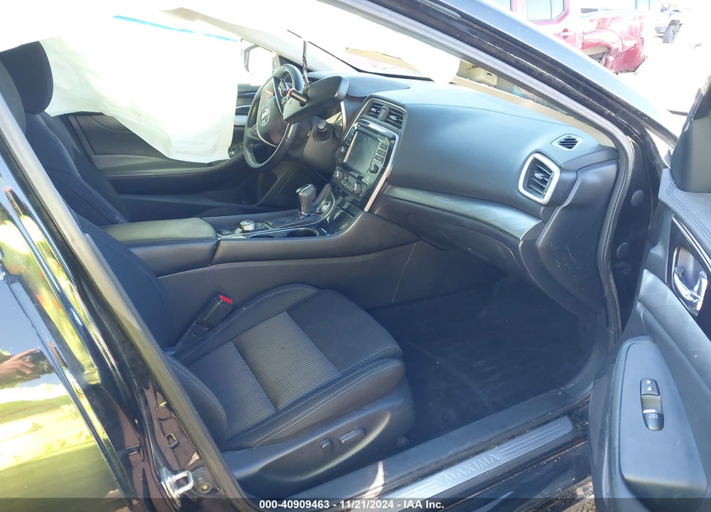2017 NISSAN MAXIMA 3.5 S VIN: 1N4AA6APXHC436824