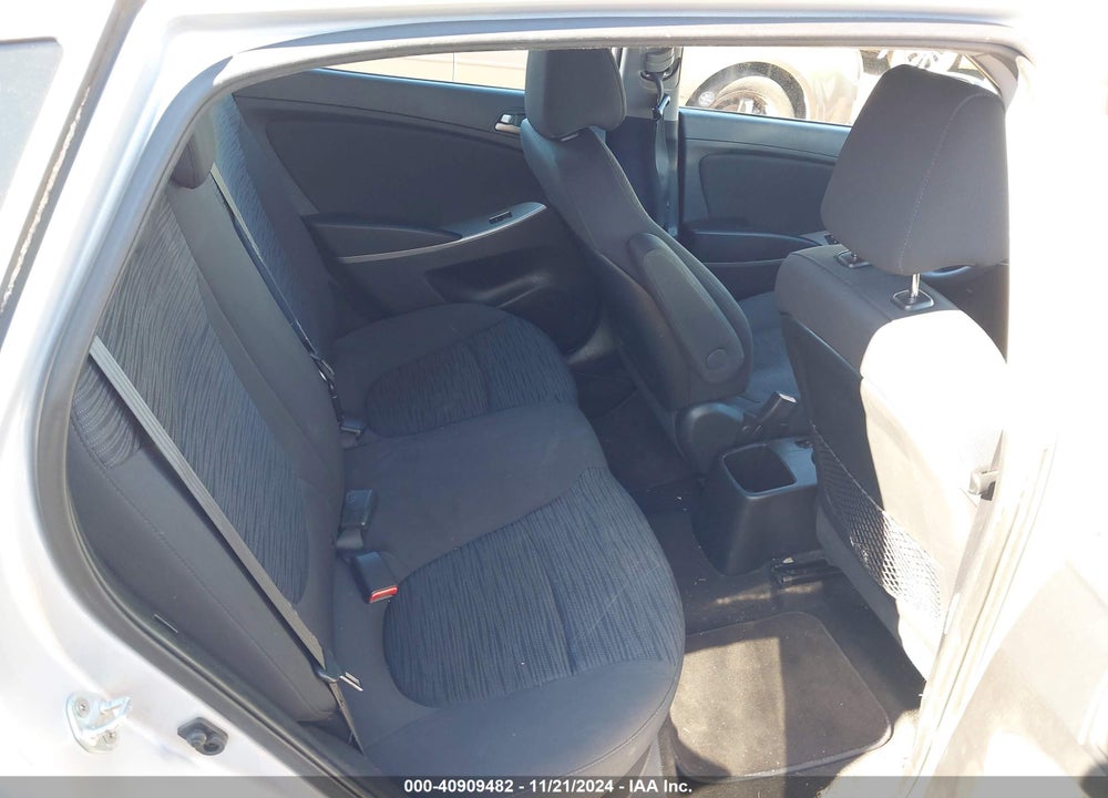2016 HYUNDAI ACCENT SE VIN: KMHCT5AE8GU268286
