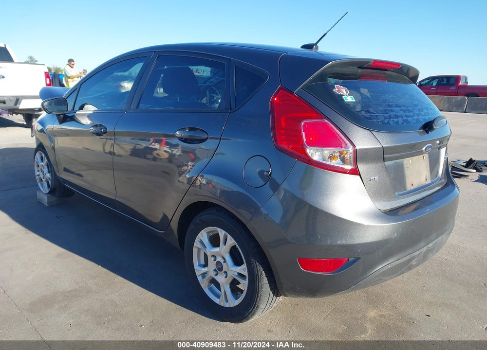 2015 FORD FIESTA SE VIN: 3FADP4EJ0FM123332