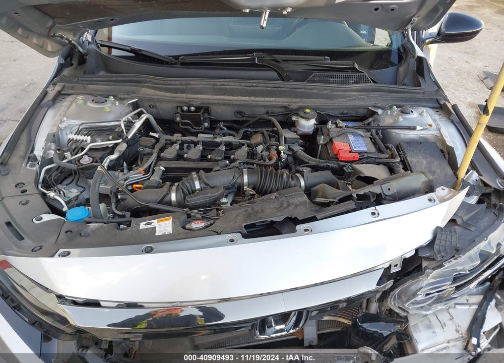 2022 HONDA ACCORD VIN: 1HGCV1F34NA086518