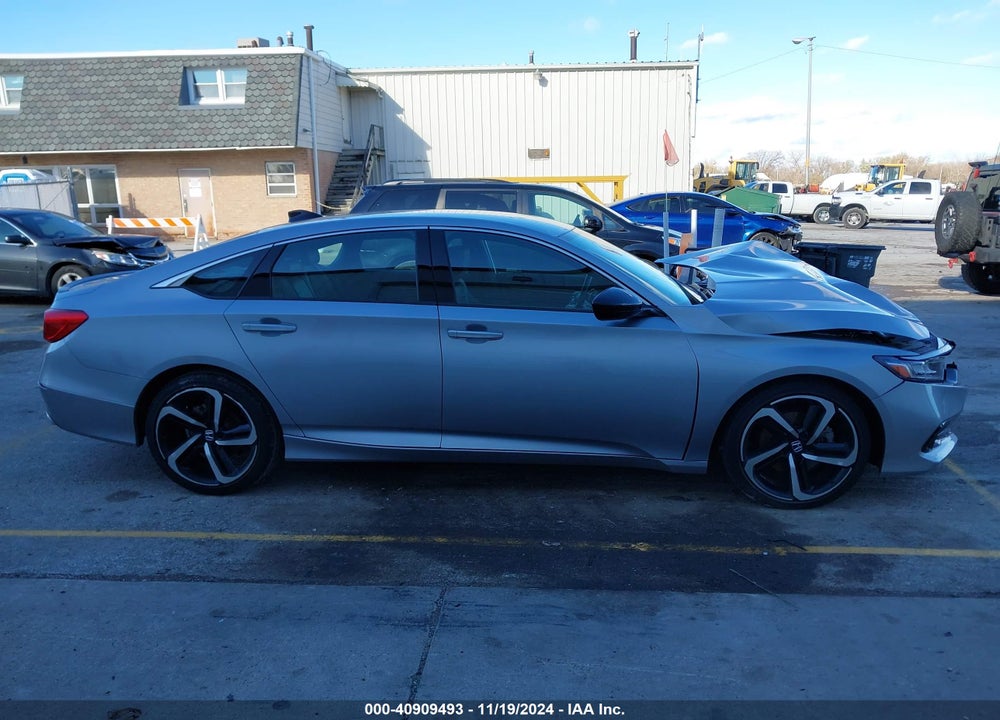 2022 HONDA ACCORD VIN: 1HGCV1F34NA086518