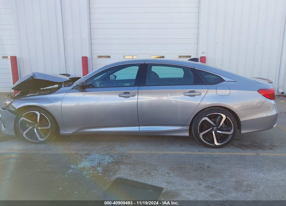 2022 HONDA ACCORD VIN: 1HGCV1F34NA086518